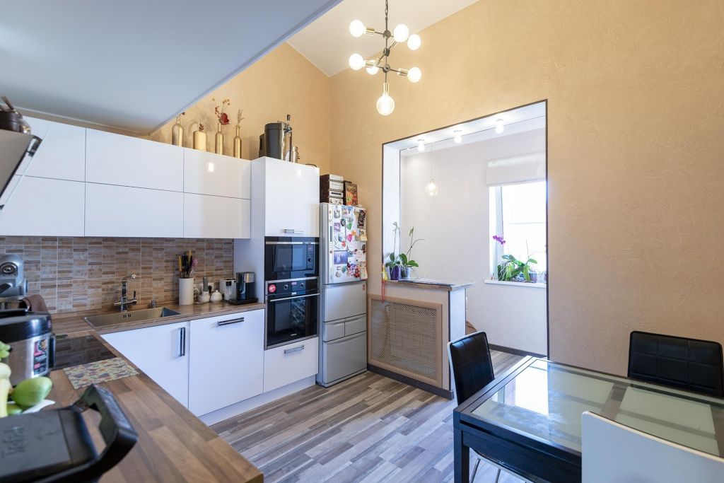 Квартира за 3500000. Квартира королев. Пионерская 19 королев. Квартиры в королеве студия. Королева 71 к 1.