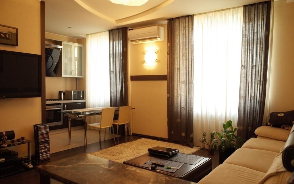 суточная квартира. владивостокская 15/1. двухкомнатная солнечный снять. квартира с евроремонтом. трехкомнатная квартира в ростове.