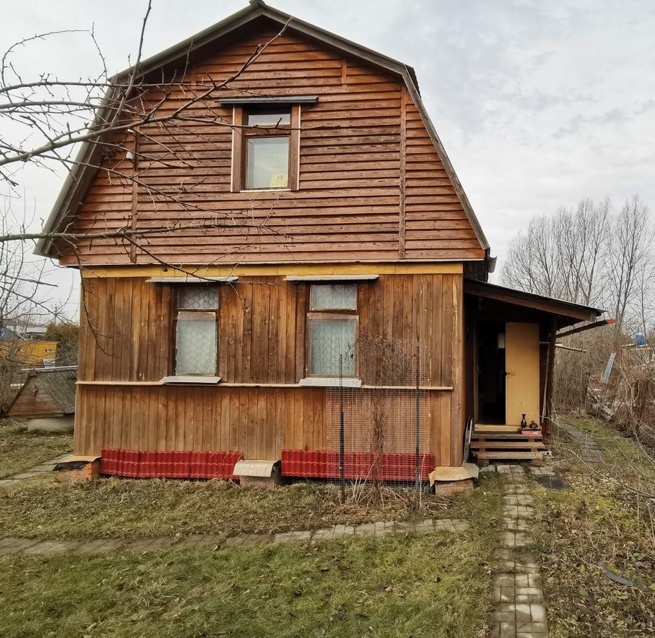 кирпичный домик на даче. снт калининец татариново. снт парижская коммуна. снт парижская коммуна вельяминово правление. кирпичный дачный дом.