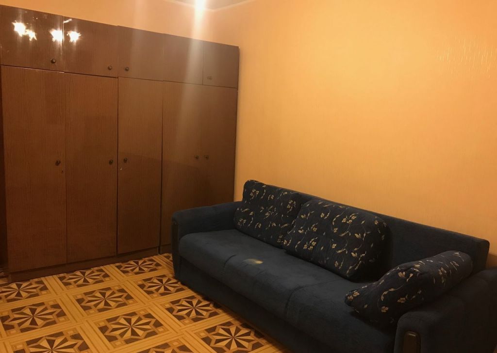 комната с нишей советские. переделкино гостиница новая. улица глазынинская одинцово. литовский проспект 33 питер снять комнату. новопеределкино снять квартиру на длительный срок.