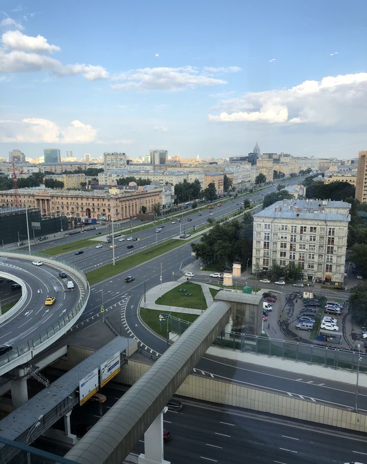 Ленинградский проспект. Москва Ленинградский проспект 29к1. Метро Динамо Ленинградский проспект 29к1. Улица Ленинградский проспект Москва.