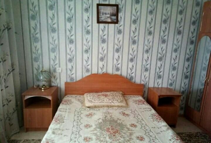 Сниму комнату в ельце на длительный. Сниму комнату в ельце на длительный. Сниму комнату в ельце на длительный. Елец квартиры синие дома. Съемную квартиру дешевую в ельце.