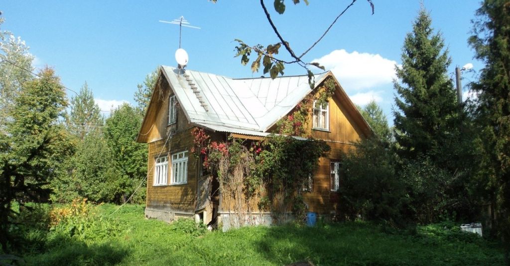 Дачи снт хотьково. Дача в Хотьково. СНТ Хотьково. СНТ Левково Сергиево-Посадский район. Васильевское дом Сергиево-Посадский район.