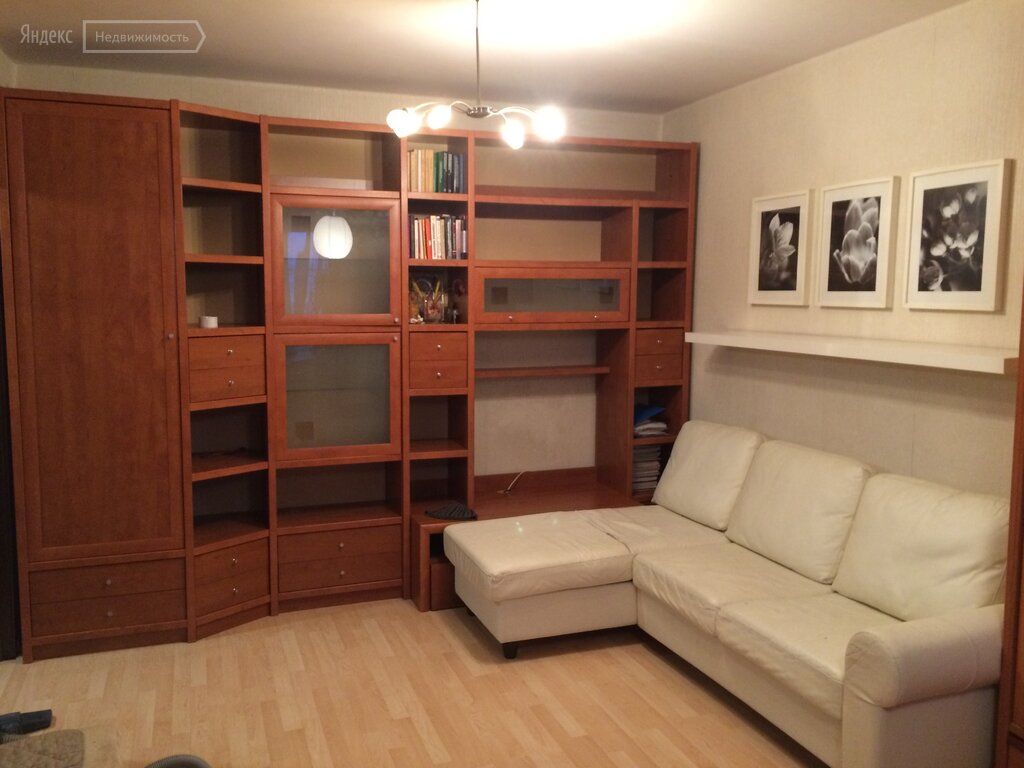 Купить 1 комнатную квартиру щелковская. Метро Щёлковская жилые дома квартира студия.
