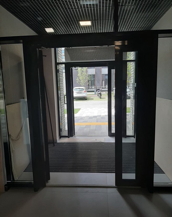 Аренда двухкомнатной квартиры Москва, метро Лесопарковая, Варшавское шоссе 168, цена 50000 рублей, 2025 год объявление №1232008 на megabaz.ru Аренда двухкомнатной квартиры Москва, метро Лесопарковая, Варшавское шоссе 168, цена 50000 рублей, 2025 год объявление №1232008 на megabaz.ru