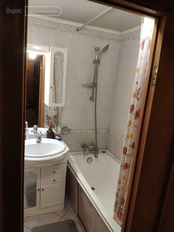 Аренда комнаты Москва, метро Отрадное, улица Бестужевых 7В, цена 13500 рублей, 2026 год объявление №1405053 на megabaz.ru Аренда комнаты Москва, метро Отрадное, улица Бестужевых 7В, цена 13500 рублей, 2026 год объявление №1405053 на megabaz.ru