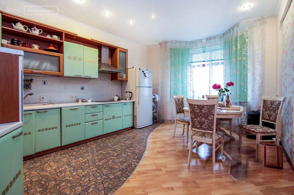 Купить 4 комнатную. Озерковская набережная 26 продается квартира. Снять квартиру в Таганском районе Москвы на длительный срок. Купить квартиру на валовой 6 Москва.