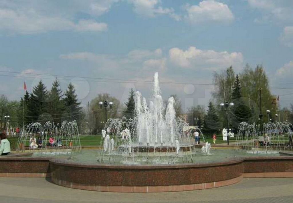 Солнечногорск. Солнечногорск фонтан. Солнечногорск Центральная площадь. Советская площадь фонтан в Солнечногорске. Г Солнечногорск Московской области площадь фонтан.