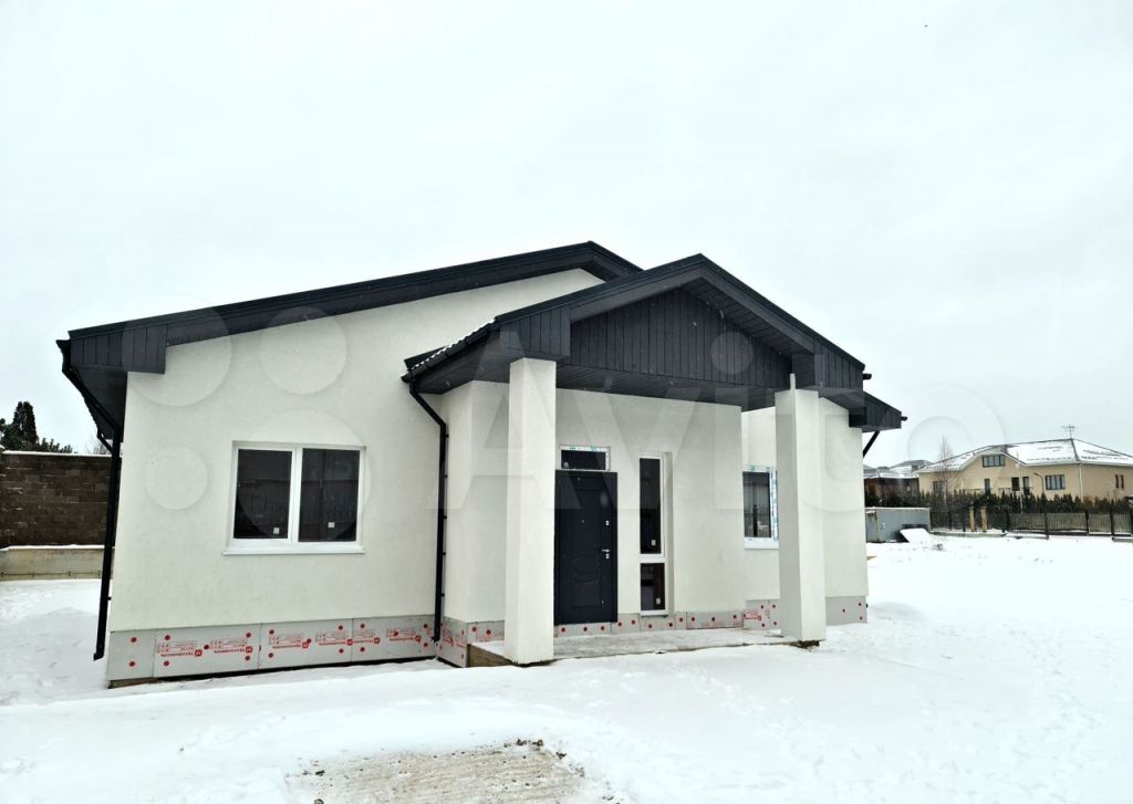 Продажа дома село Дмитровское, цена 11900000 рублей, 2022 год объявление №602373 на megabaz.ru
