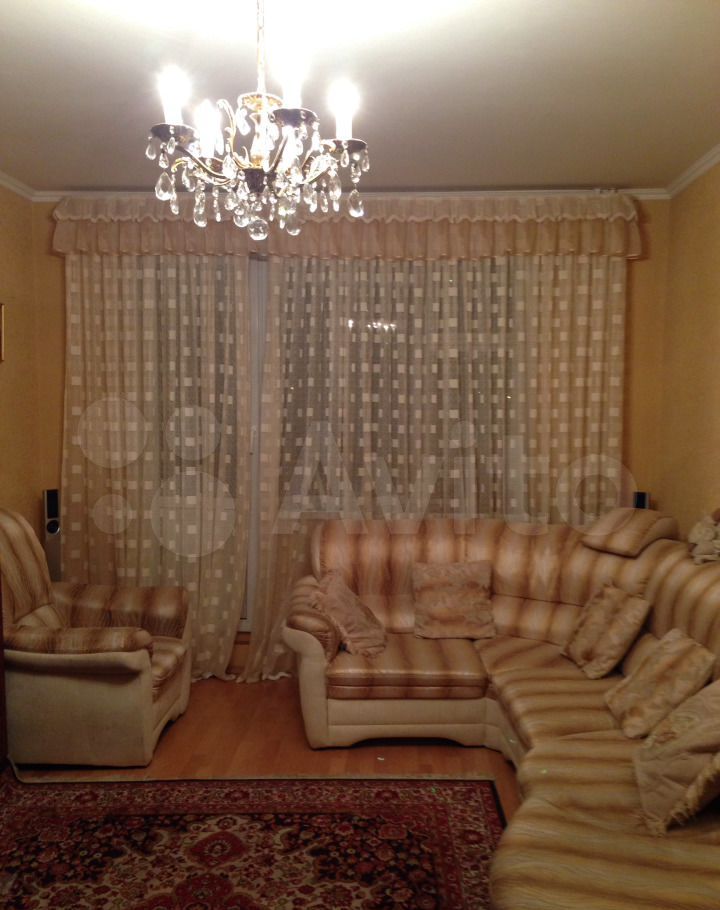 Квартира в Москве Люблино. Сдам з-х комнатную. Сдаётся квартира на метро Люблино. Квартира в Москве Люблино недалеко.