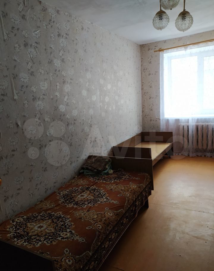 Продажа двухкомнатной квартиры поселок Лоза, цена 2700000 рублей, 2022 год объявление №614363 на megabaz.ru