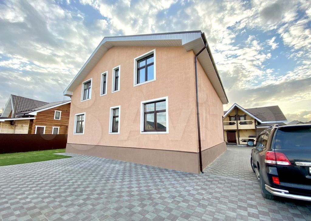 Продажа дома деревня Холуденево, Каштановая улица 4, цена 18200000 рублей, 2023 год объявление №746693 на megabaz.ru