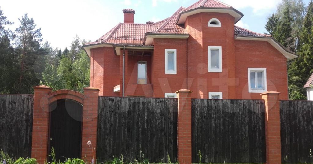 Продажа дома деревня Костино, цена 25000000 рублей, 2022 год объявление №622947 на megabaz.ru
