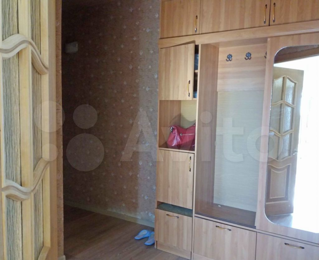 Продажа двухкомнатной квартиры поселок Лоза, цена 3100000 рублей, 2022 год объявление №624041 на megabaz.ru