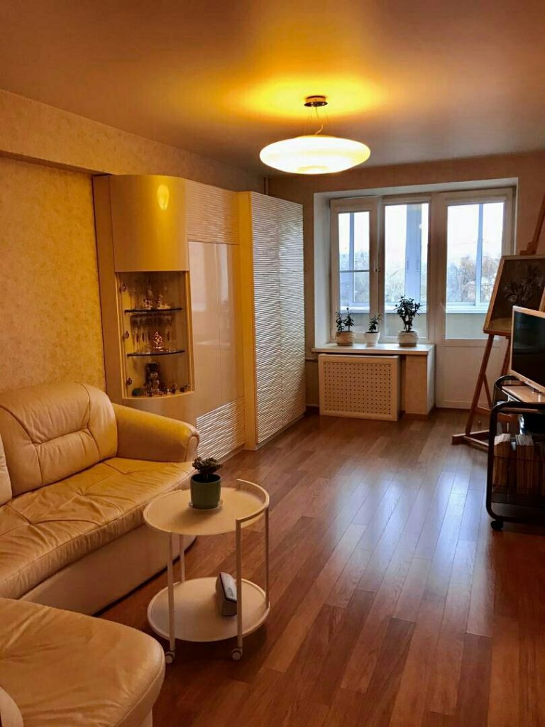 2 комнатная квартира в центре москвы. Лазо 8 к3. Квартира недорогая. Квартира вторичка. Вторичная квартира.