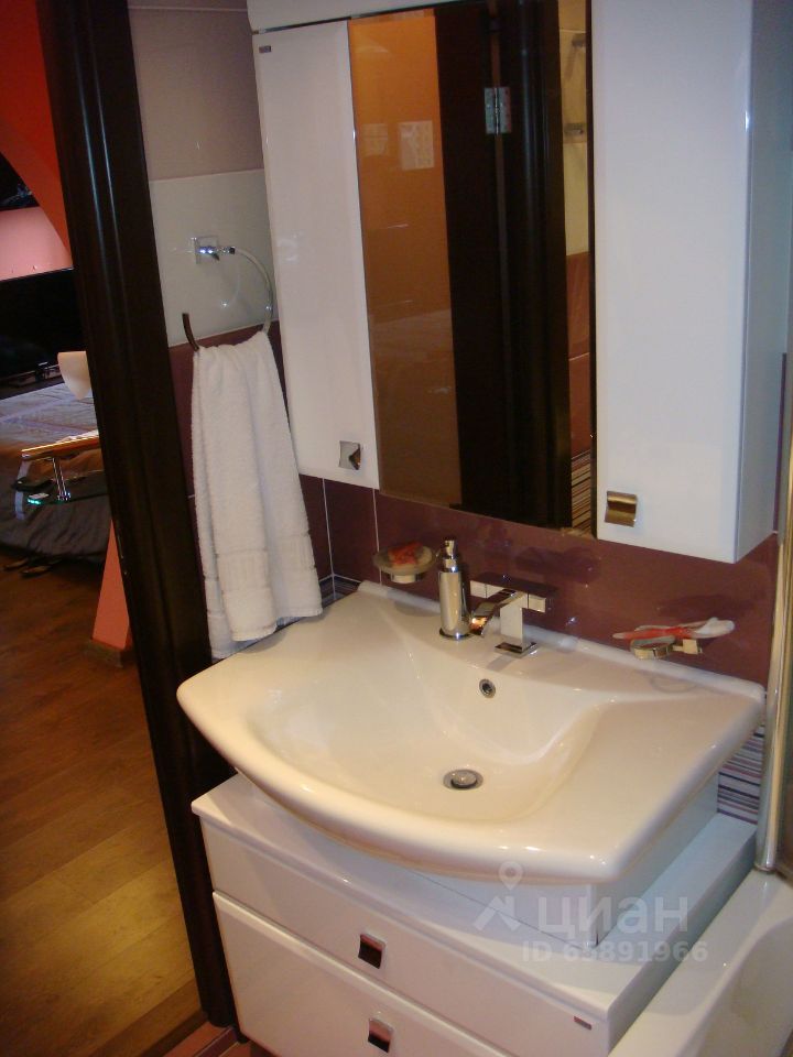 Аренда однокомнатной квартиры Москва, метро Отрадное, проезд Дежнёва 34, цена 38000 рублей, 2026 год объявление №1405347 на megabaz.ru Аренда однокомнатной квартиры Москва, метро Отрадное, проезд Дежнёва 34, цена 38000 рублей, 2026 год объявление №1405347 на megabaz.ru