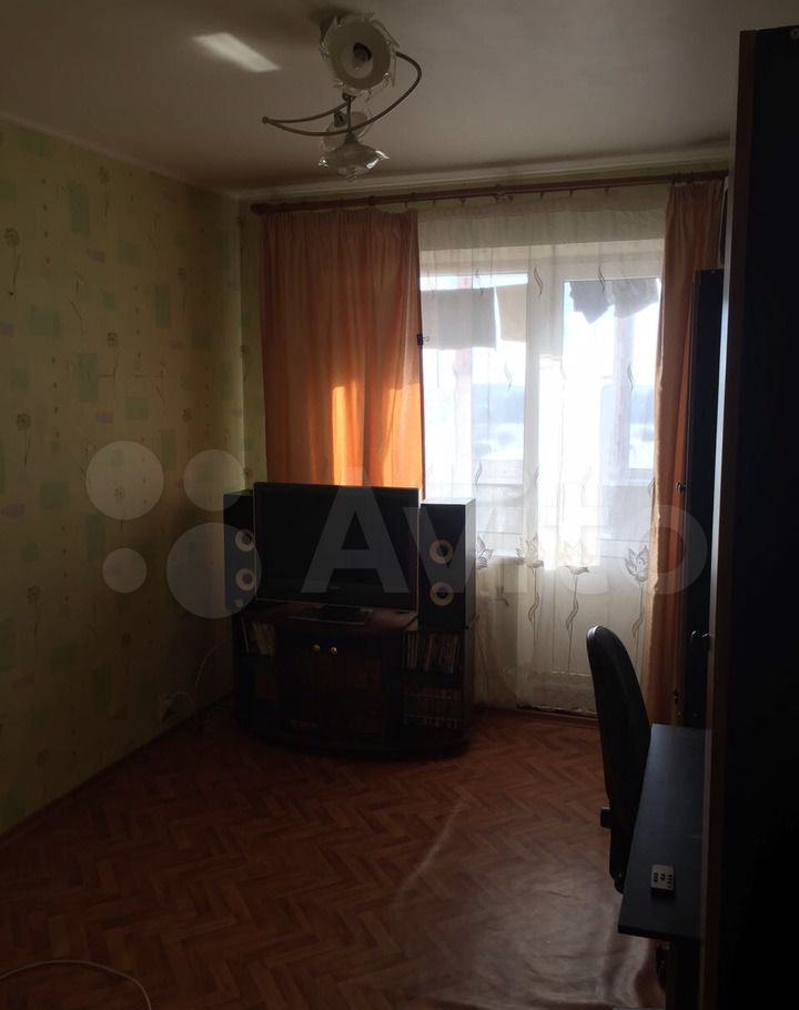 Продажа двухкомнатной квартиры село Тропарёво, цена 2350000 рублей, 2022 год объявление №499114 на megabaz.ru
