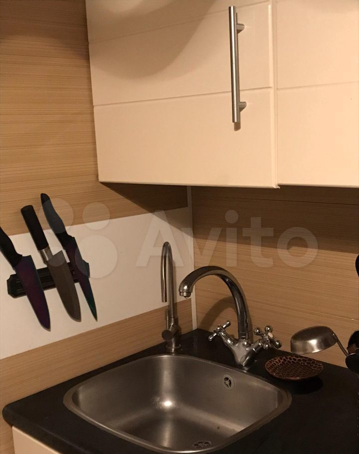 Аренда трёхкомнатной квартиры Москва, метро Улица Академика Янгеля, Чертановская улица 54к2, цена 50000 рублей, 2025 год объявление №1428305 на megabaz.ru Аренда трёхкомнатной квартиры Москва, метро Улица Академика Янгеля, Чертановская улица 54к2, цена 50000 рублей, 2025 год объявление №1428305 на megabaz.ru