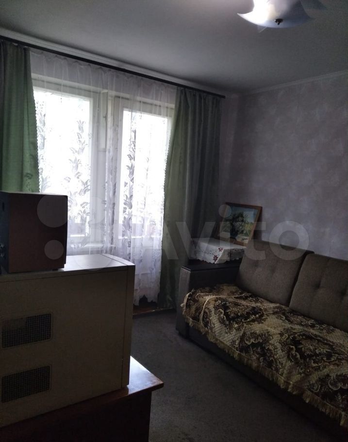 Продажа двухкомнатной квартиры поселок Нарынка, улица Королёва 9, цена 1800000 рублей, 2024 год объявление №626885 на megabaz.ru