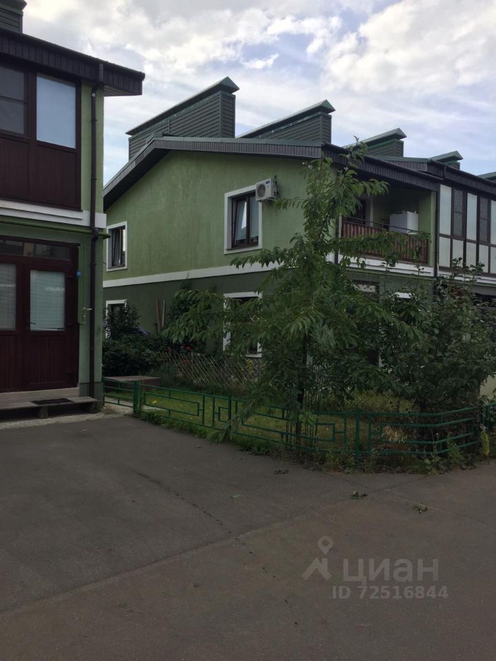 Продажа двухкомнатной квартиры поселок Рыбхоз, цена 4400000 рублей, 2022 год объявление №641354 на megabaz.ru