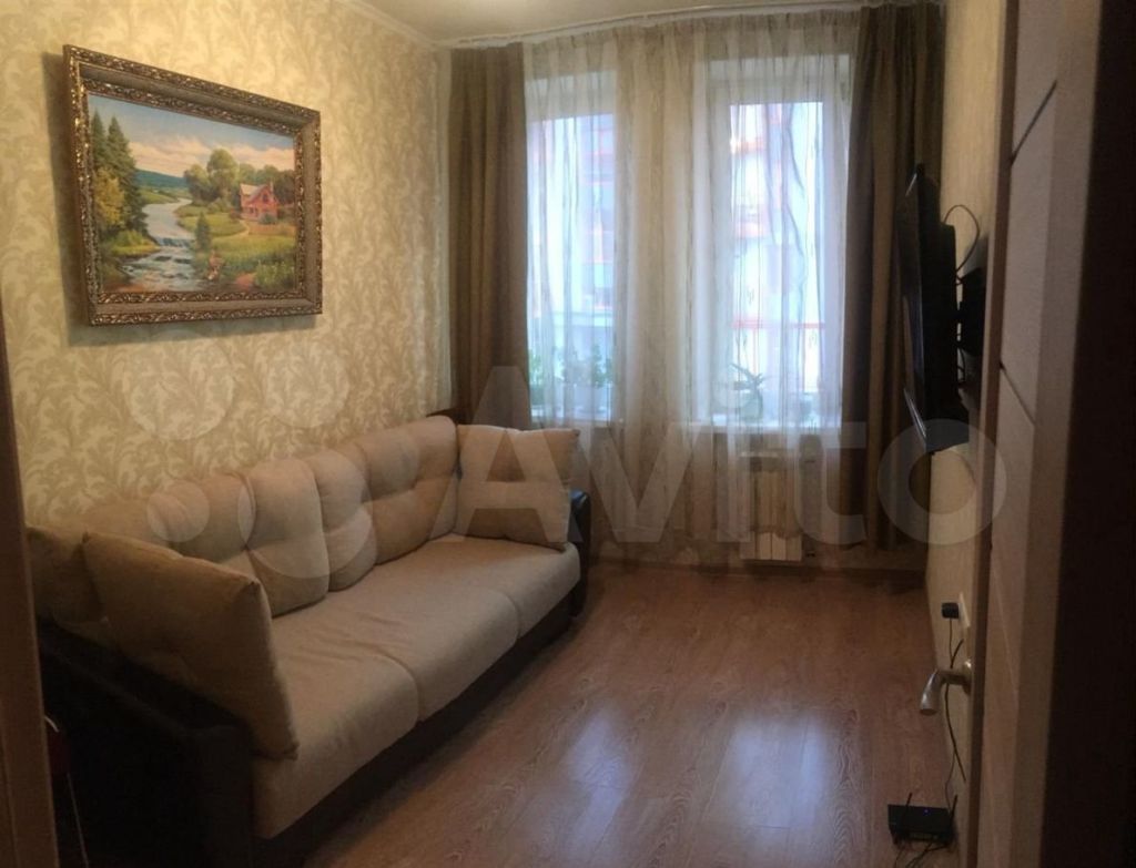 Однокомнатная 32 купить. Квартира в новом доме. Дальняя 35/1. Сдаются дома или квартиры. Однокомнатная квартира в Москве в Брехово цена.