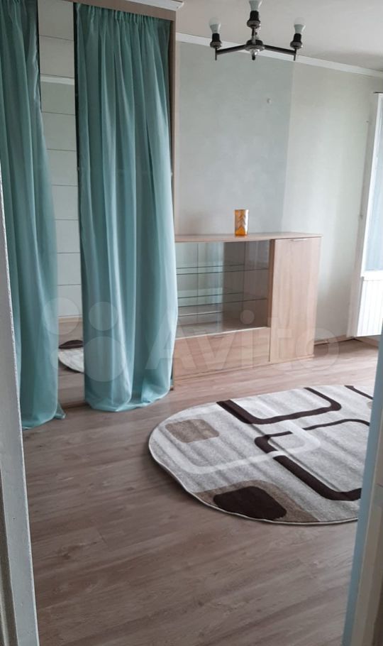 Аренда однокомнатной квартиры Москва, метро Улица Академика Янгеля, Булатниковский проезд 6к1, цена 28000 рублей, 2025 год объявление №1428094 на megabaz.ru Аренда однокомнатной квартиры Москва, метро Улица Академика Янгеля, Булатниковский проезд 6к1, цена 28000 рублей, 2025 год объявление №1428094 на megabaz.ru