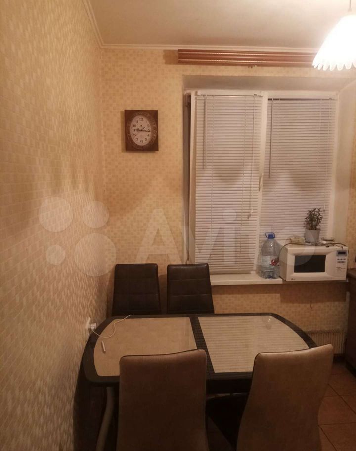 Аренда комнаты Москва, метро Домодедовская, Домодедовская улица 5к3, цена 17000 рублей, 2026 год объявление №1474237 на megabaz.ru Аренда комнаты Москва, метро Домодедовская, Домодедовская улица 5к3, цена 17000 рублей, 2026 год объявление №1474237 на megabaz.ru