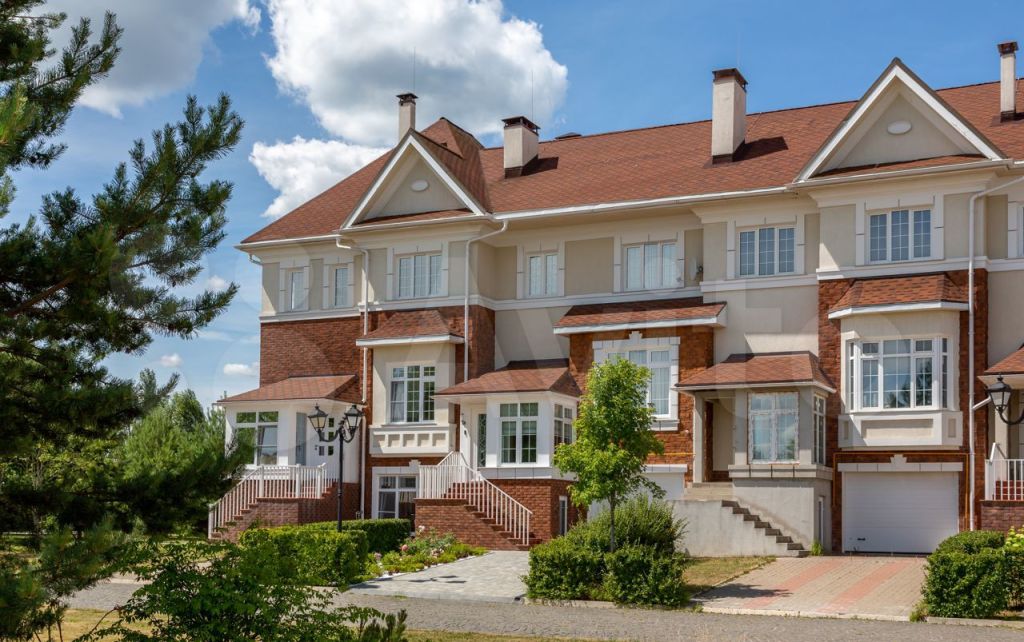 Продажа дома деревня Воронино, цена 25000000 рублей, 2022 год объявление №721233 на megabaz.ru