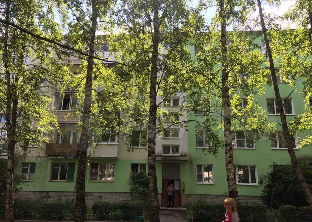 Продажа двухкомнатной квартиры поселок Чайковского, цена 2400000 рублей, 2022 год объявление №667623 на megabaz.ru