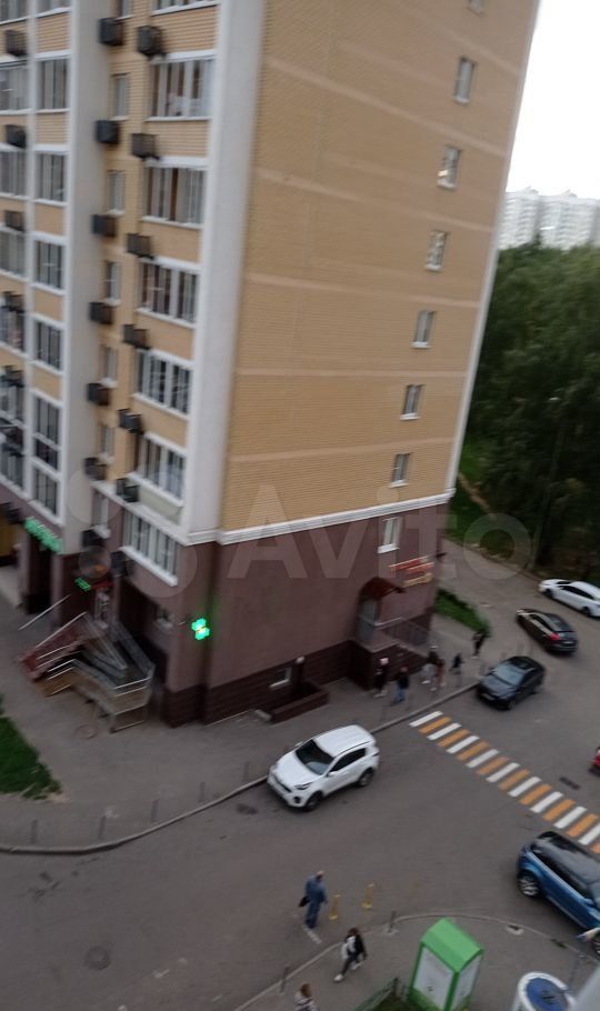 Аренда однокомнатной квартиры деревня Сапроново, цена 32000 рублей, 2024 год объявление №1464384 на megabaz.ru