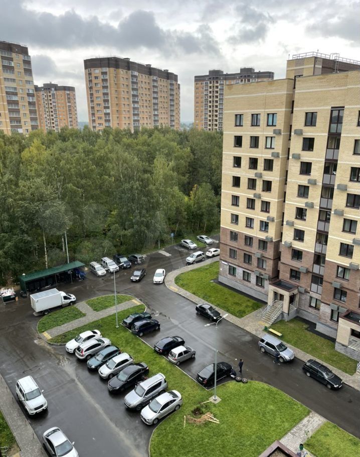 Аренда однокомнатной квартиры поселок Мебельной фабрики, Заречная улица 5, цена 32000 рублей, 2022 год объявление №1474510 на megabaz.ru