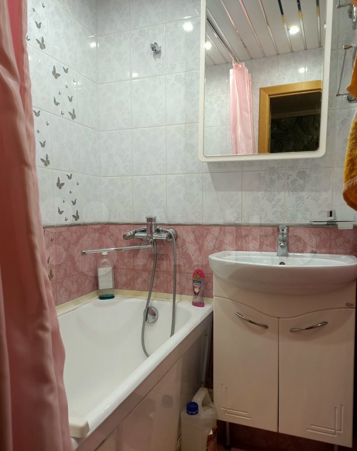 Аренда двухкомнатной квартиры Москва, метро Улица Академика Янгеля, Булатниковский проезд 10к2, цена 40000 рублей, 2025 год объявление №1432827 на megabaz.ru Аренда двухкомнатной квартиры Москва, метро Улица Академика Янгеля, Булатниковский проезд 10к2, цена 40000 рублей, 2025 год объявление №1432827 на megabaz.ru