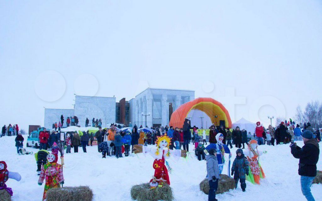 Масленица в горках ленинских 2024. Масленица в 2024 году. Масленица в горках ленинских 2022. Чучело масленицы. Масленица парк маяковского.