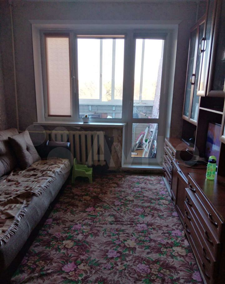 Продажа двухкомнатной квартиры Ликино-Дулёво, Октябрьская улица 18, цена 2500000 рублей, 2022 год объявление №707703 на megabaz.ru