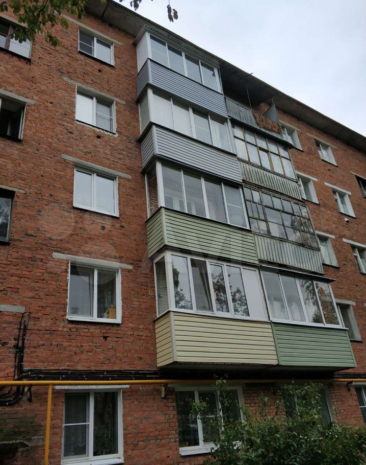Продажа двухкомнатной квартиры Зарайск, цена 2700000 рублей, 2022 год объявление №713199 на megabaz.ru
