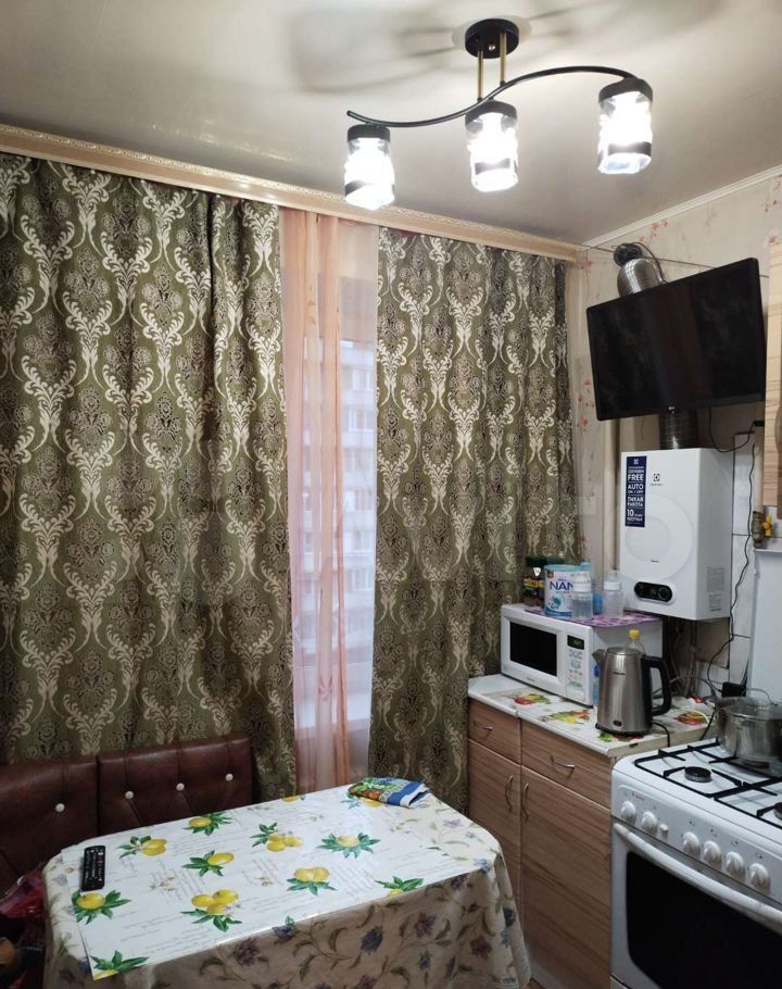 Продажа трёхкомнатной квартиры поселок Биокомбината, цена 4900000 рублей, 2022 год объявление №716156 на megabaz.ru