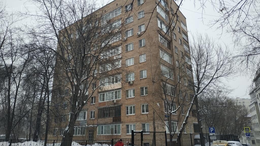 Продажа двухкомнатной квартиры Москва, метро Цветной бульвар, 2-й Волконский переулок 1, цена 14090000 рублей, 2023 год объявление №723667 на megabaz.ru