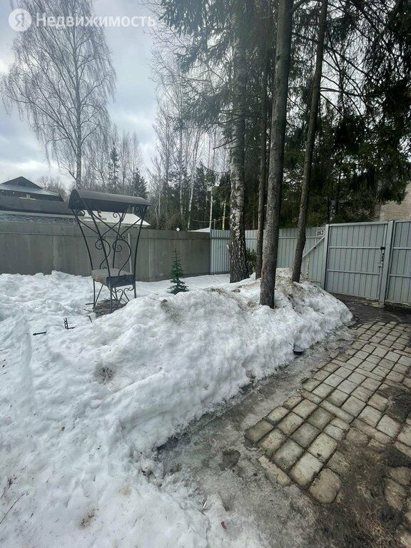 Продажа дома деревня Бережки, цена 4800000 рублей, 2022 год объявление №729760 на megabaz.ru