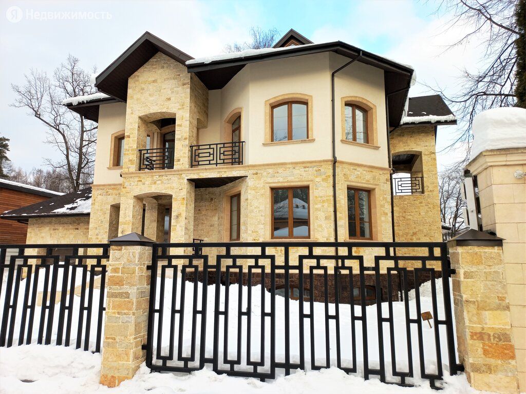 Продажа дома поселок Горки-2, цена 133000000 рублей, 2022 год объявление №728761 на megabaz.ru