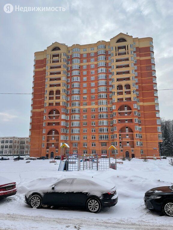 Продажа пятикомнатной квартиры поселок Горки-10, цена 10800000 рублей, 2022 год объявление №733362 на megabaz.ru