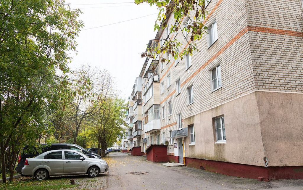 Продажа двухкомнатной квартиры Можайск, улица Каракозова 28, цена 3950000 рублей, 2022 год объявление №733207 на megabaz.ru