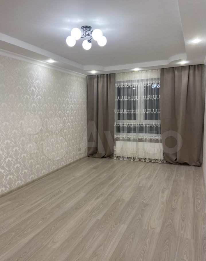 Аренда двухкомнатной квартиры деревня Елино, цена 45000 рублей, 2022 год объявление №1517583 на megabaz.ru