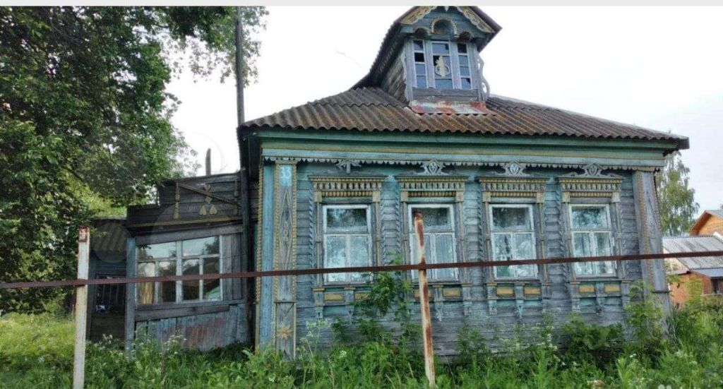 Дом в деревне волково
