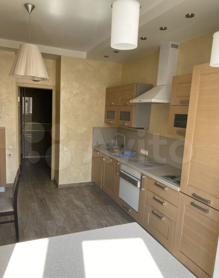Аренда двухкомнатной квартиры поселок Горки-2, цена 65000 рублей, 2022 год объявление №1426391 на megabaz.ru