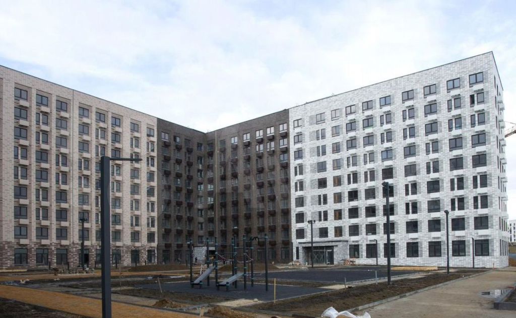 Продажа двухкомнатной квартиры поселок Ильинское-Усово, цена 5890000 рублей, 2022 год объявление №739821 на megabaz.ru