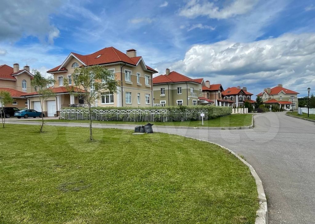 Продажа трёхкомнатной квартиры деревня Бакеево, цена 6500000 рублей, 2022 год объявление №750413 на megabaz.ru