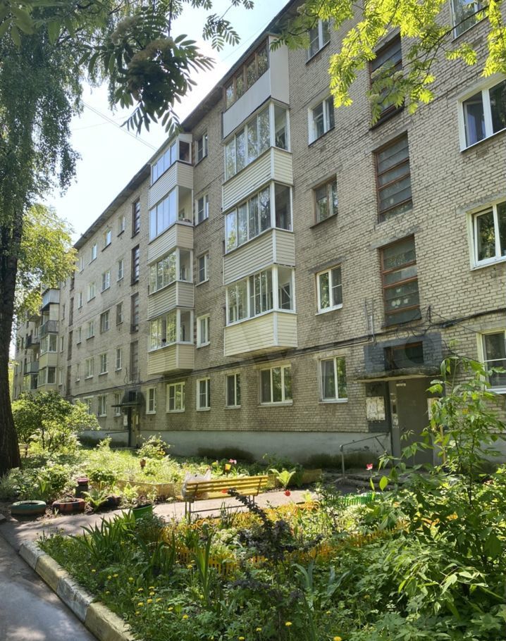 Продажа двухкомнатной квартиры Воскресенск, улица Колина 9, цена 2850000 рублей, 2022 год объявление №747163 на megabaz.ru