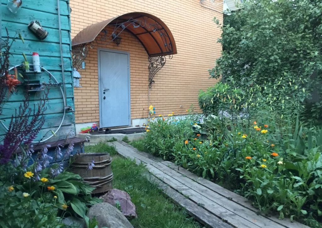 Аренда дома деревня Лопотово, цена 8000 рублей, 2022 год объявление №1541828 на megabaz.ru
