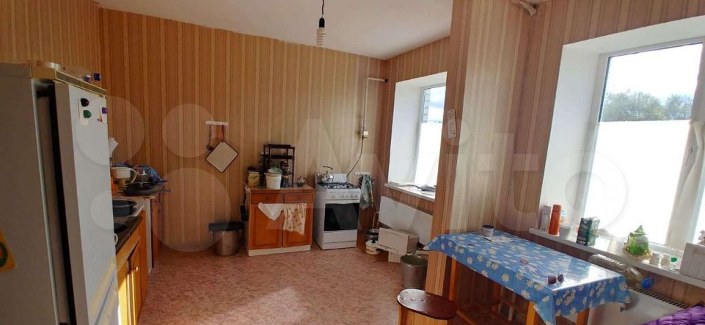 Продажа комнаты поселок Туголесский Бор, цена 450000 рублей, 2022 год объявление №761137 на megabaz.ru