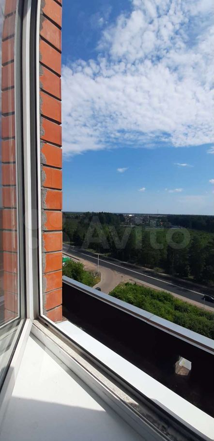 Аренда пятикомнатной квартиры поселок Литвиново, цена 75000 рублей, 2022 год объявление №1546552 на megabaz.ru